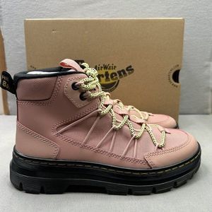 Dr. Martens Buwick Womens Size 8 Boots Combat Peach Leather Extra Tough Lace Up